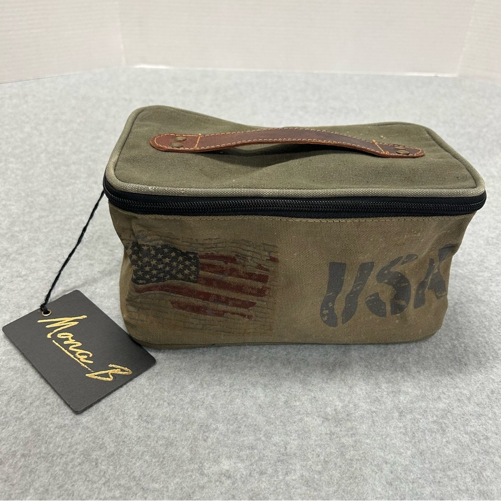 Mona B Khaki USA Flag Men's Toiletry Bag